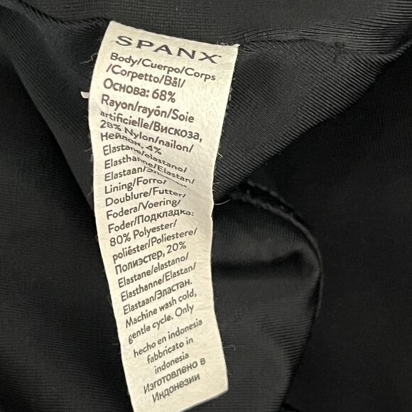 Spanx SPANXshape CoreLuxe Front Slit Leggings Full-Tummy Compression - Picture 6 of 8